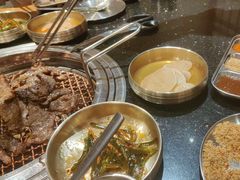 -韩烧牛中牛·甄选黑牛烤肉(黑金店)