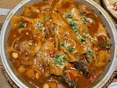 招牌胶东地锅鱼-肥三土菜馆(五四广场店)