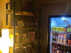 -留白咖啡(人民巷八号大院店)