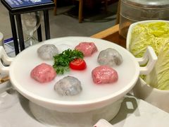 牛肉丸拼鲜虾滑-俏牛哥鲜牛肉牛肆馆(重庆天地店)