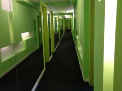 -爱舍美景酒店(燕儿岛路地铁站店)