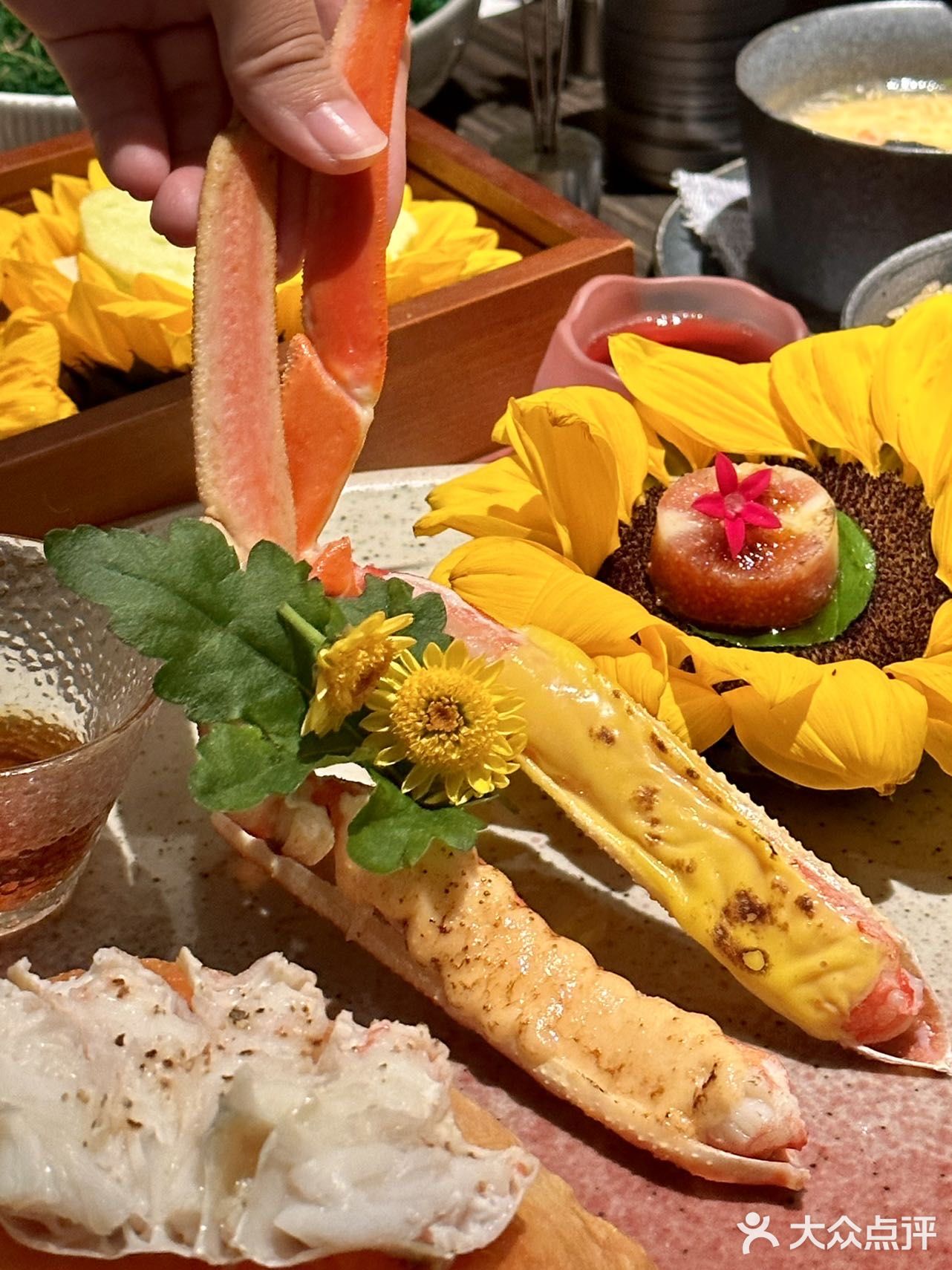 福州这家我很爱氛围感鲜花料理餐厅🌸