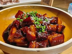 -鲤鱼塘农家山庄