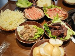 -黔有有贵州酸汤夺夺粉火锅(五味十字店)