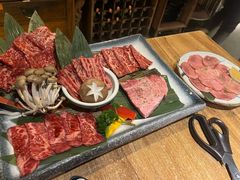 -炼火烤肉店