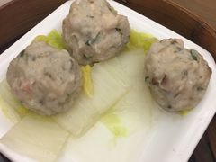 时蔬鲮鱼球-稻香酒家·33年老字号·港式粤菜(富邦中心店)