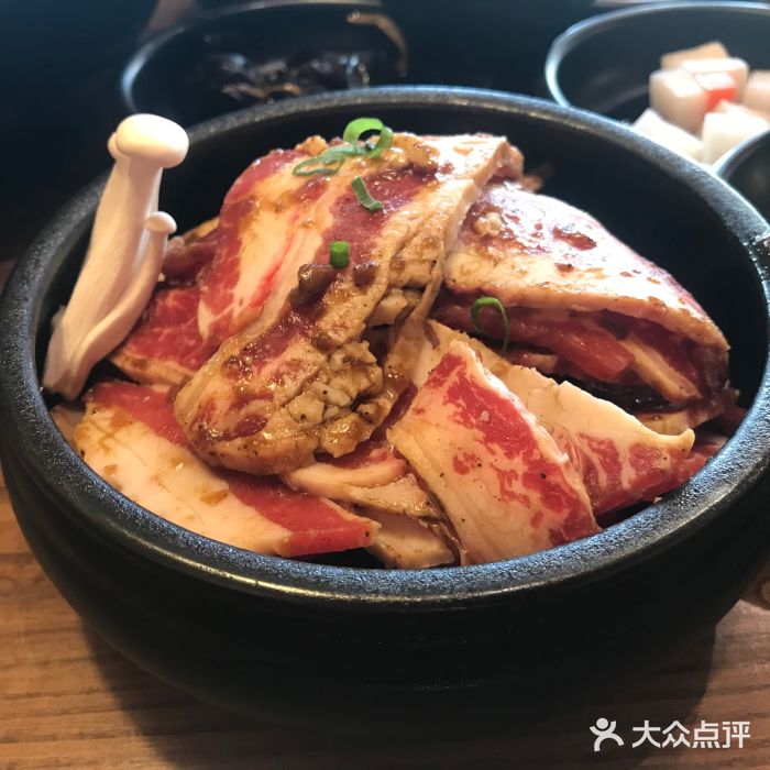 九田家黑牛烤肉料理(回龙观店)黑胡椒肥牛图片