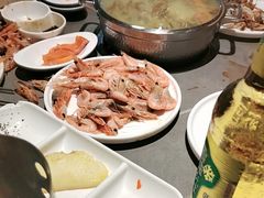 -黑金·寻焰自助百汇·烤肉·火锅(中街店)