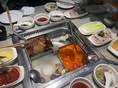 -海底捞火锅(新松江路店)