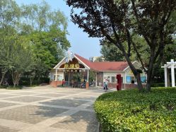 -酷酷兔少儿拓展天地