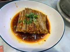 -老周家酱卤猪蹄私房菜(克拉玛依西街店)