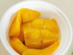 -芒果糯米饭摊子