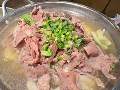 -肖四女乐山跷脚牛肉(世博源店)