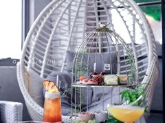 -Oasis Bar & Grill