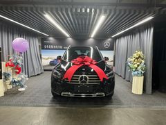 -上海星瀚奔驰4S店(红柳路店)