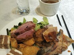 -南京双门楼宾馆(盐仓桥地铁站阅江楼店)