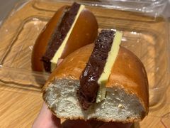 咸奶油红豆冰面包-盒马鲜生(曜一城店)