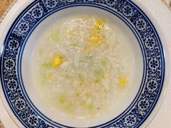 -山明水秀大饭店