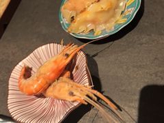 -铭牛烧肉·和牛海鲜自助(高新月牙湖店)