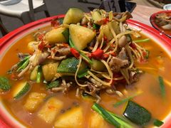 小南瓜烧奇猫儿-拈一筷子·宜宾江湖菜(十一街店)