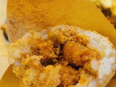 辣乎乎糯米团-正南齐北·老街糯米团(洪崖洞店)