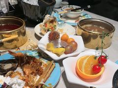 -雍容荟帝王蟹活龙虾展台自助(IFS黑金店)