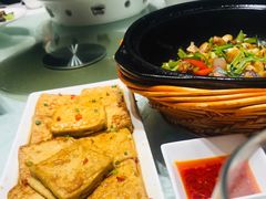 -湖锦酒楼·32年地道湖北菜(光谷店)
