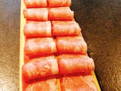 刀切牛肉-渝涯重庆豆花老火锅(中赢国际店)