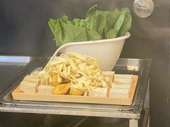 -陈大锅·岳阳鱼馆·地道岳阳菜(美食街店)