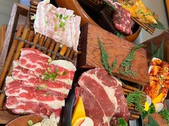 -轻烧烤肉(光谷步行街店)