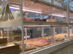 面包甜点陈列柜-奈雪的茶(深圳北站店)