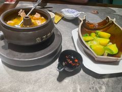 -福照楼汽锅鸡·云南菜(火车站锦江店)