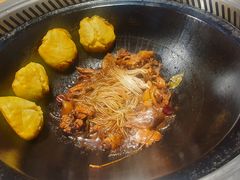 -锅老头海鲜铁锅炖