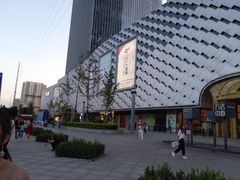 -万达广场(龙湖店)