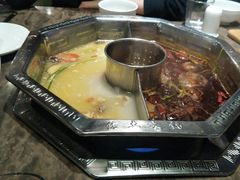 -佬土鹅肠火锅(中建大观店)