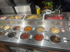 -马路牙子烧烤音乐酒馆(望京店)