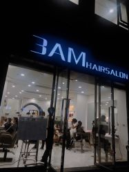 门面-3AM HAIR SALON烫发染发接发