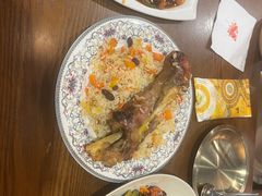 -盾亚新疆餐厅(松江万达广场店)