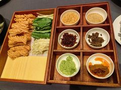 -鲁采LU STYLE(新天地店)