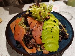 牛油果烟熏三文鱼沙拉-BE BRIGHT KITCHEN(正佳广场店)