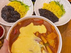 -喇喇排骨火锅·传统韩式脊骨汤(望京西园总店)