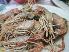 胡椒罗氏虾-贞姨美食·老字号海鲜大排档