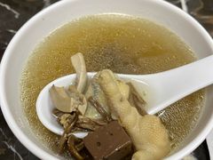 -乌文新澄海卤鹅店