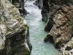 -蝶舞清江·恩施地心谷景区