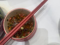 -牛员外鲜切牛肉火锅