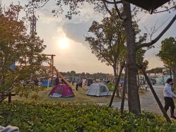 -季高兔窝窝亲子园(上海薰衣草公园店)