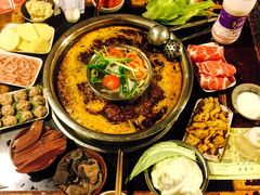 -邓莽子老火锅(中兴路总店)