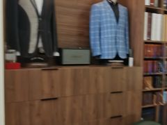 -吴志坚洋服店(贵都邻里中心店)