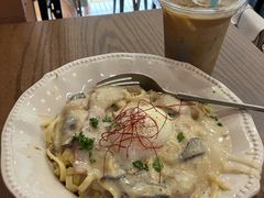 生椰拿铁-CowCow其其·牛杂咖啡公司(六运店)