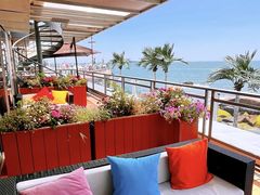 -靓湾海鲜·海景餐厅(小麦岛店)